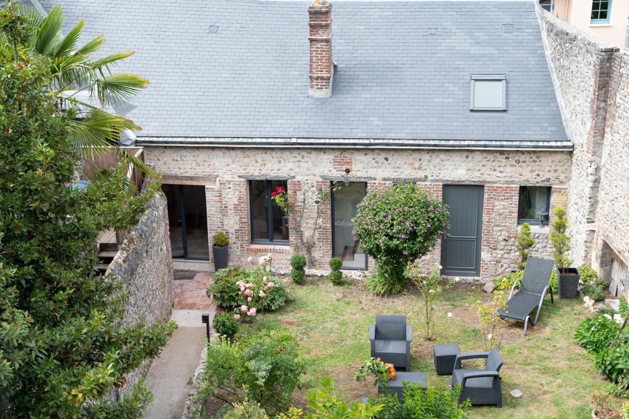 Cap Sur Honfleur Bed and Breakfast Exteriör bild